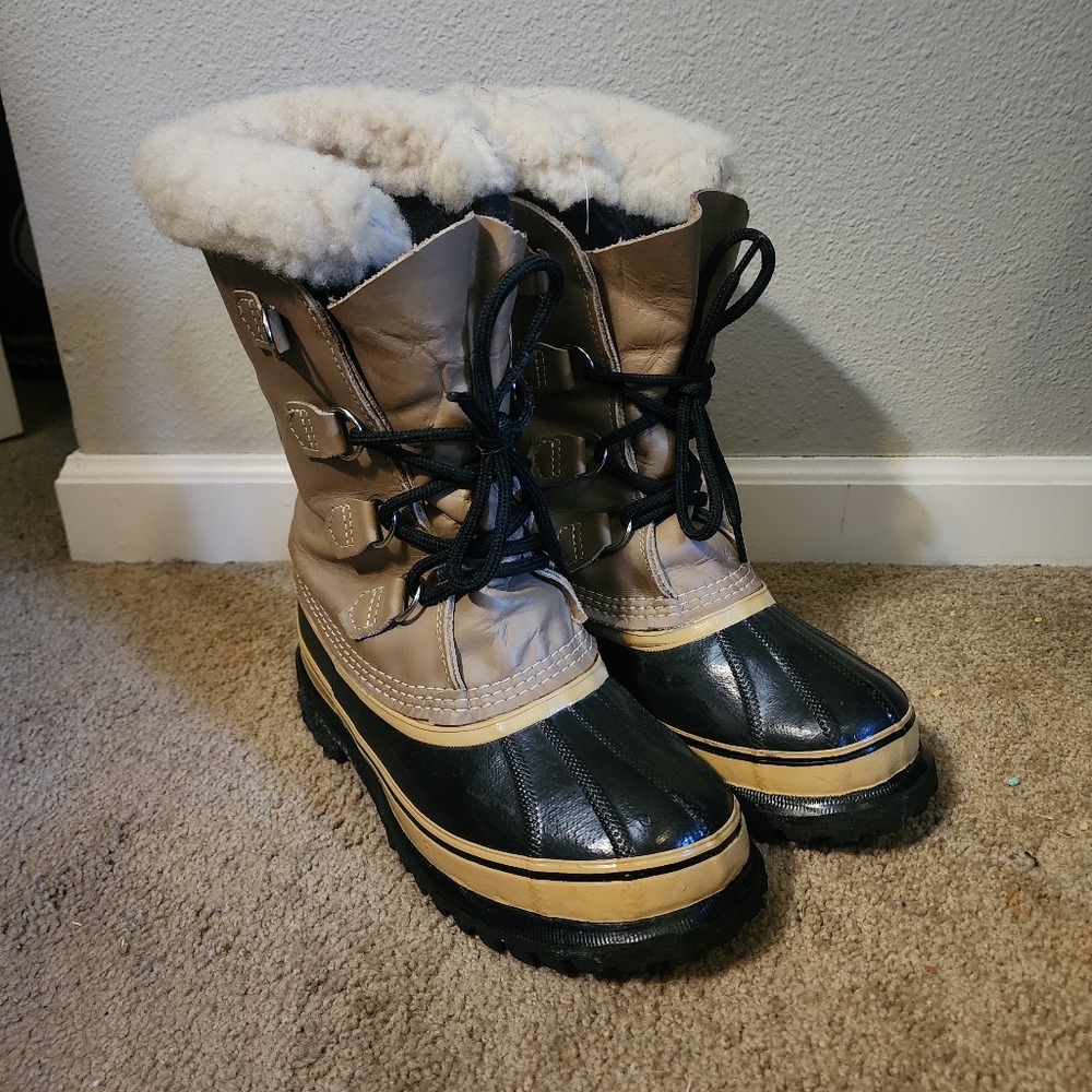 Sorel Caribou Boots
